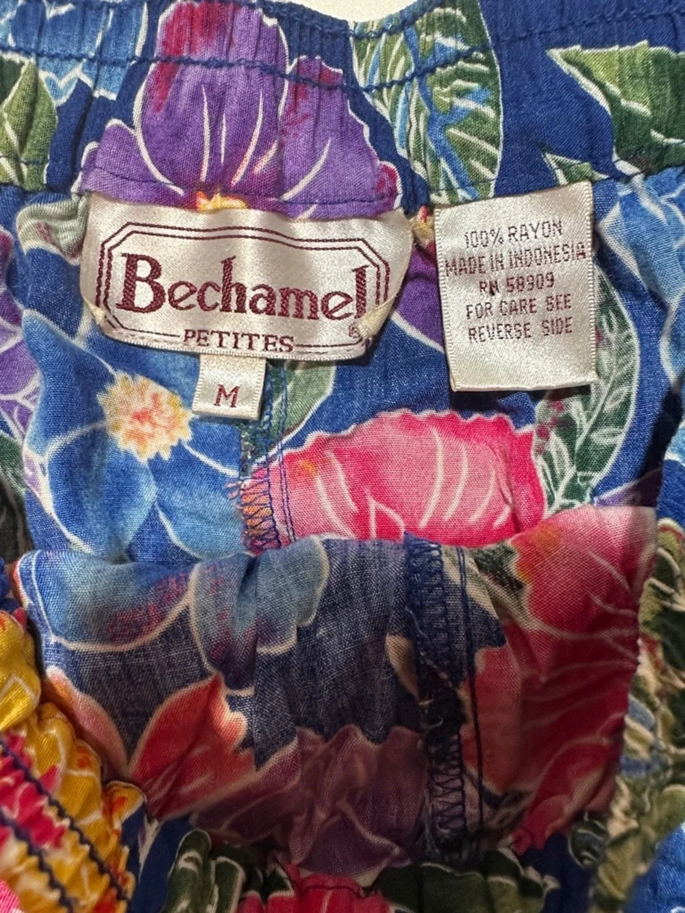 Vintage Bechamel Petite Navy Floral Cropped Pants Colorful Retro Capri - Picture 8 of 8